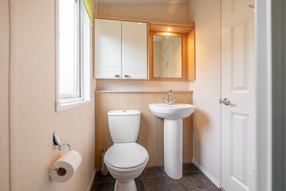 Country Side CS16 - Yaxham Waters, Yaxham, Dereham