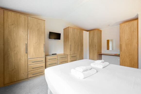 Country Side CS18 - Yaxham Waters, Yaxham, Dereham