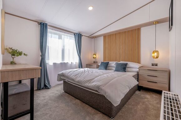 Priors Field PF16 - Yaxham Waters, Yaxham, Dereham