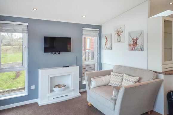 Country Side CS24 - Yaxham Waters, Yaxham, Dereham