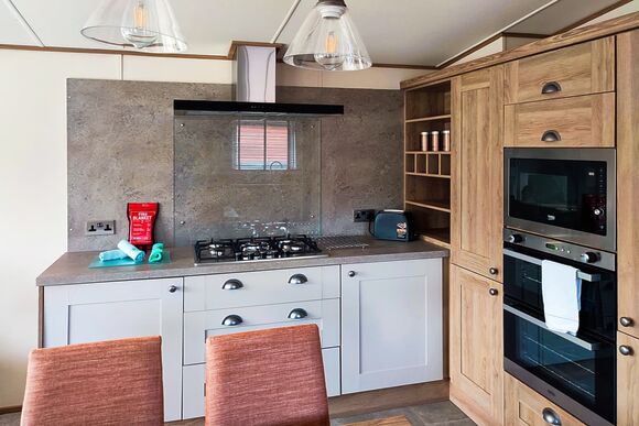 Country Side CS17 - Yaxham Waters, Yaxham, Dereham