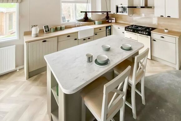 Meadow Field MF8 - Yaxham Waters, Yaxham, Dereham