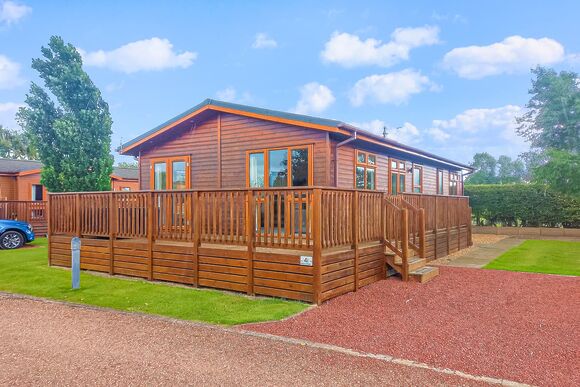 York Luxury Lodge - York House Country Park, Thirsk
