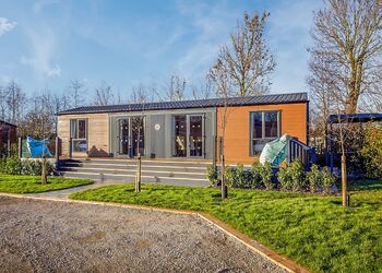 The HareHot Tub - Yorkshire Spa Retreat, York