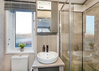 Blacksmiths VIP Pet Friendly - Yorkshire Spa Retreat, York