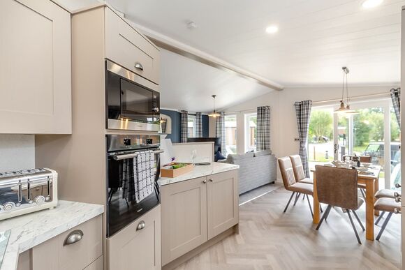 The Hovingham (Pet) - Yorkshire Spa Retreat, York