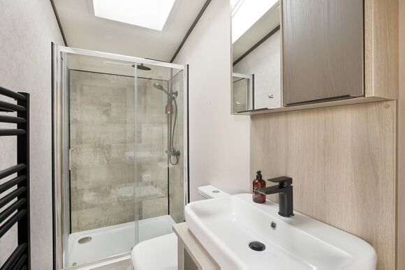 The Brambles Hot Tub (Pet) - Yorkshire Spa Retreat, York