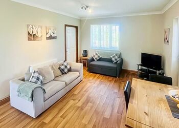 York Cottage 1 - Vale of York Country Park, Strensall, near York