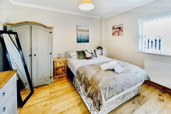 York Cottages - Vale of York Country Park, Strensall, near York