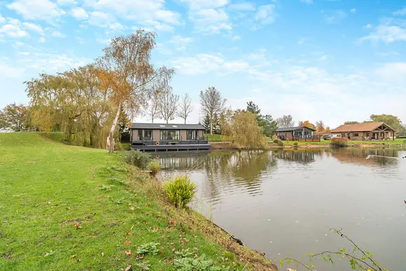 Camper UK Leisure Park, Swinethorpe, Nr Lincoln