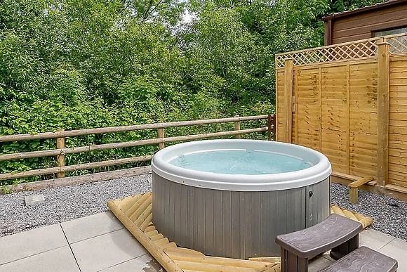 Woodland Retreat 3 