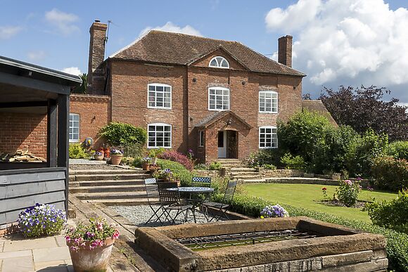 Broad Meadows Farmhouse