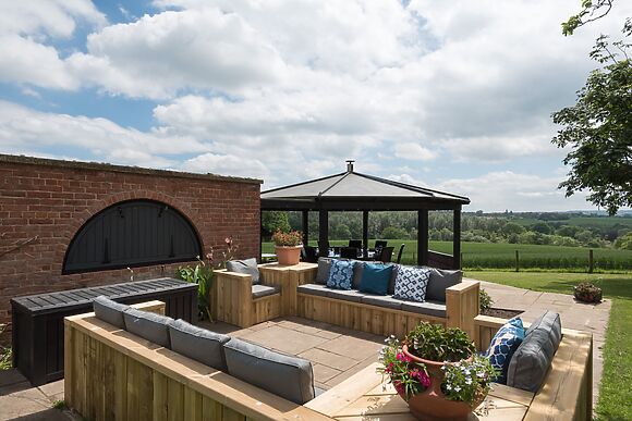 Broad Meadows Farmhouse