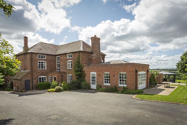 Broad Meadows Farmhouse