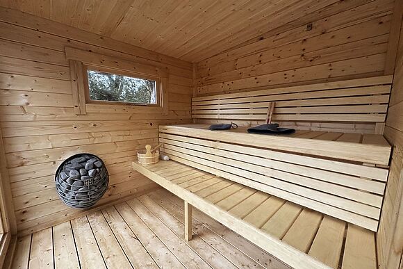 Rose in Vale Cottage