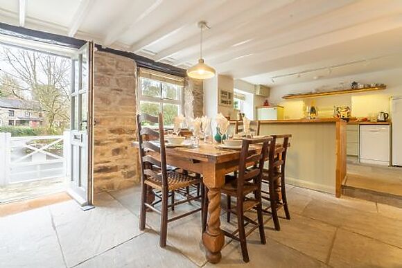 Rose in Vale Cottage