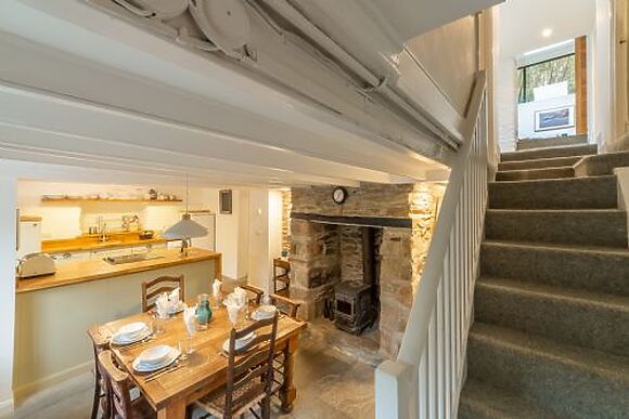 Rose in Vale Cottage