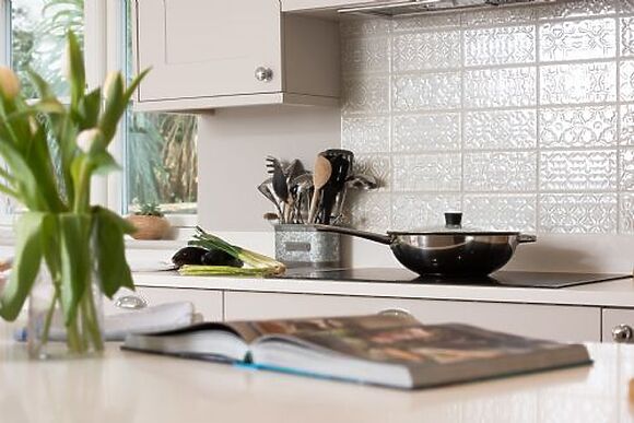 Beach Cottage & The Lobster Pot