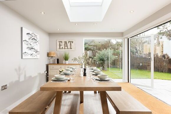 Beach Cottage & The Lobster Pot