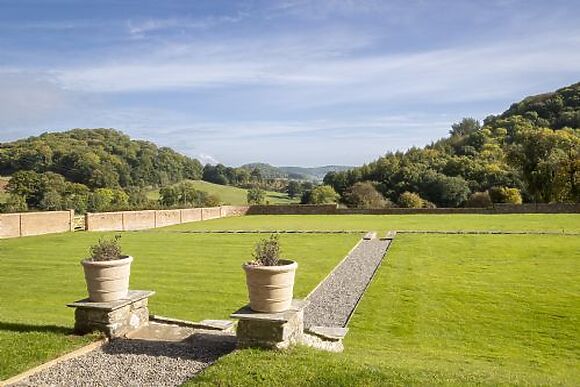 Wormsley Grange and Cottage