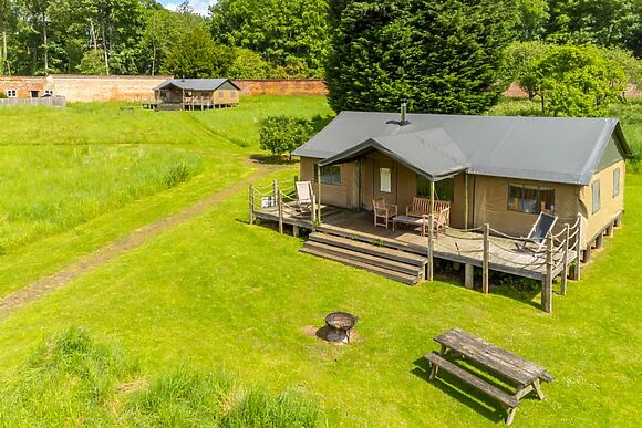 Exton Park at Lantern and Larks