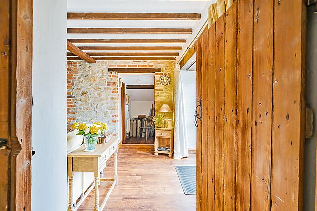 Grooms Cottage