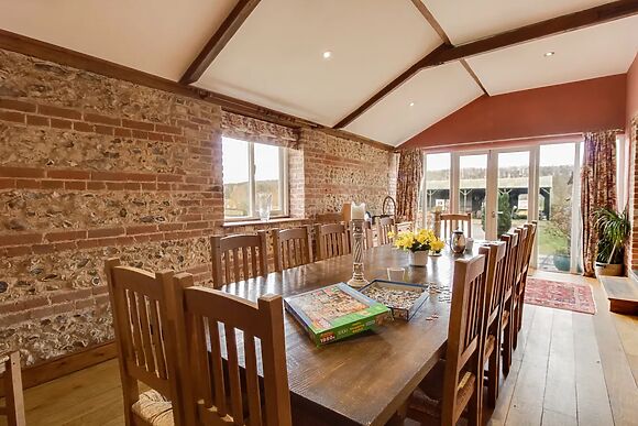 Manor Farm Barn