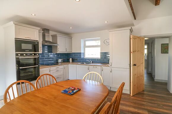 Macreddin Rock Holiday Cottage