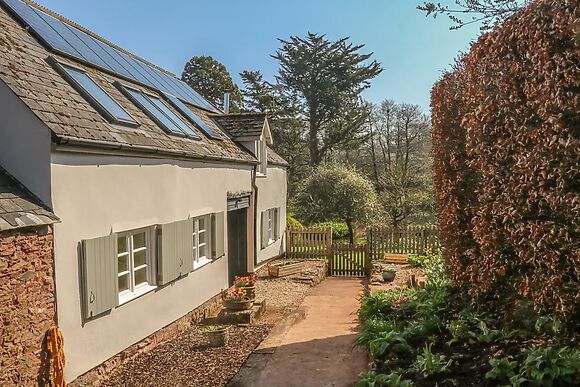 Upper Barn Cottage