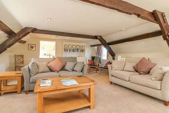 Upper Barn Cottage