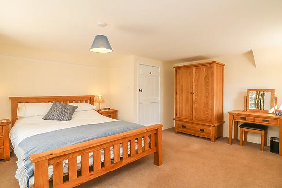 Upper Barn Cottage