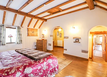 Woodland Lodge