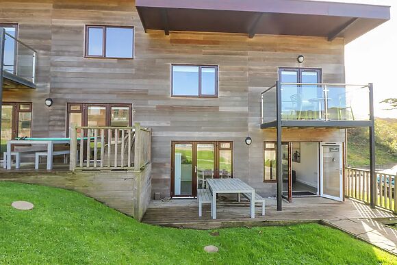 Sea Breeze 17 Gannel