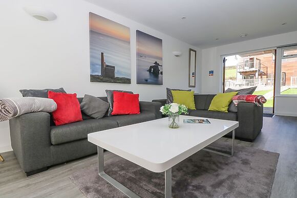 Sea Breeze 17 Gannel