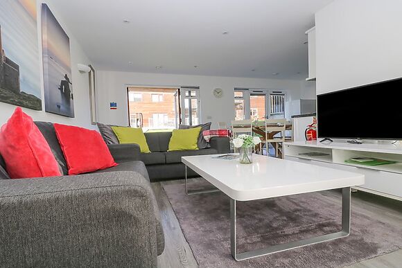 Sea Breeze 17 Gannel