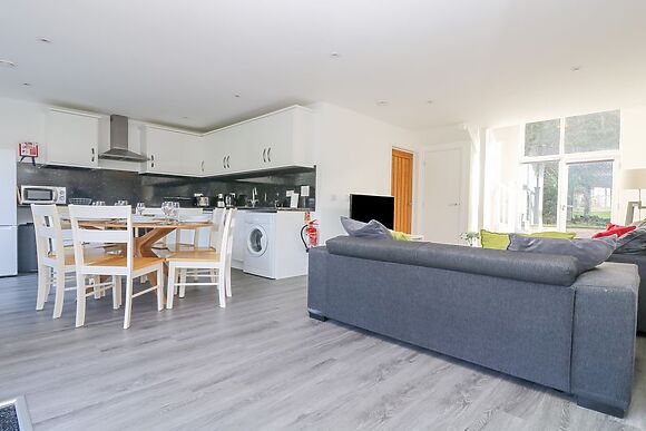 Sea Breeze 17 Gannel