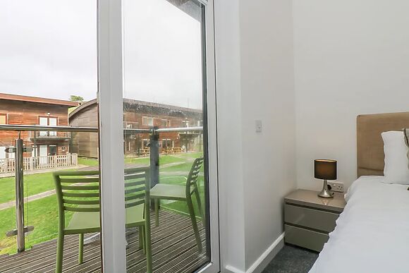 Sea Breeze 17 Gannel