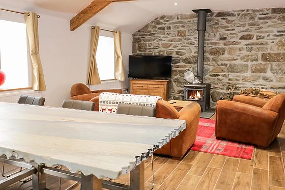 Rhydau Cottage