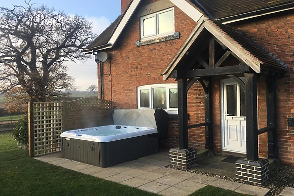 Longford Hall Farm Holiday Cottages