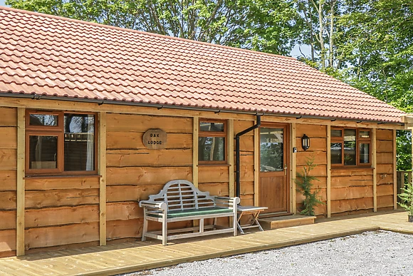 Oak Lodge