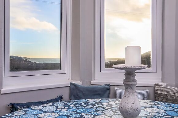 Min Y Mor Trearddur Bay