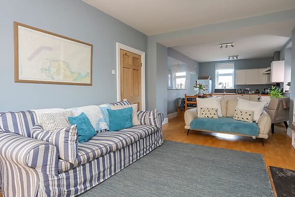 Min Y Mor Trearddur Bay