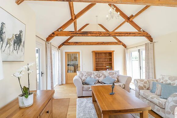 Golden Valley Barn