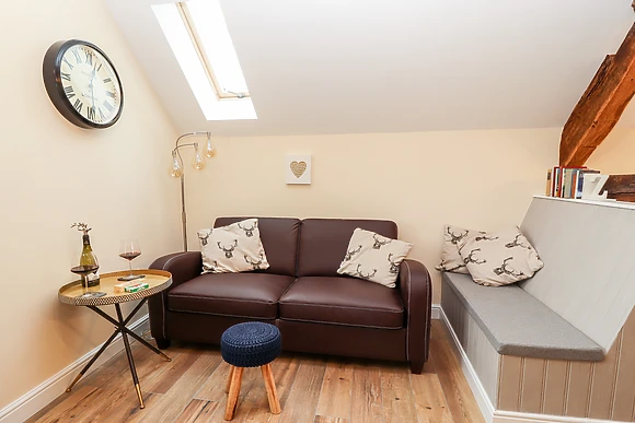 Stabl, Plas Moelfre Hall Barns