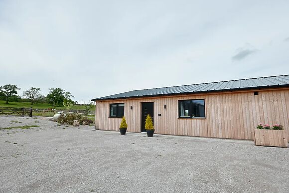 Whernside Lodge