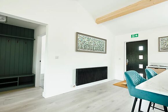 Whernside Lodge