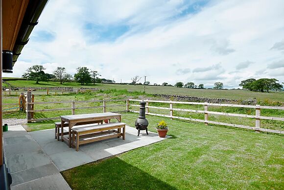 Whernside Lodge