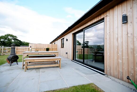 Whernside Lodge
