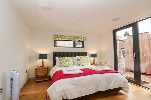 Lakeside Village Lodges & The Potting Shed