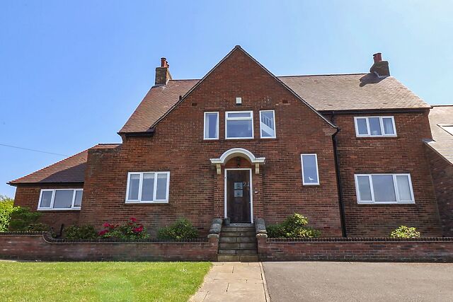 21 Eskdaleside